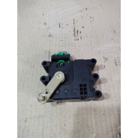 Привод заслонки отопителя