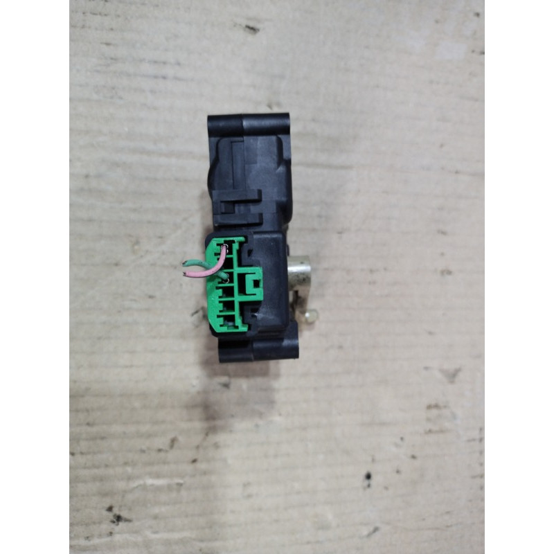 Привод заслонки отопителя (отопление и кондиционирование) Mazda 6 GG 2007 2.0 RF7J