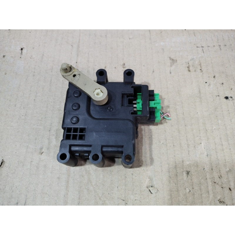 Привод заслонки отопителя (отопление и кондиционирование) Mazda 6 GG 2007 2.0 RF7J