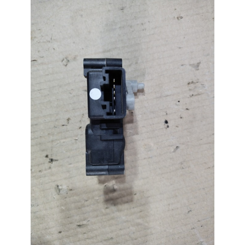 Привод заслонки отопителя (отопление и кондиционирование) Mazda 6 GG 2007 2.0 RF7J