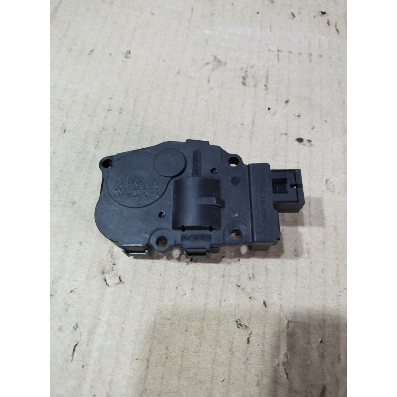 Привод заслонки отопителя (отопление и кондиционирование) BMW 3-series E90 2006 N46B20 CZ113930071