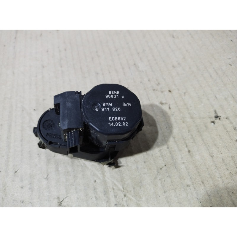 Резистор печки (отопление и кондиционирование) BMW 7-series E65 N62B44 64116911820