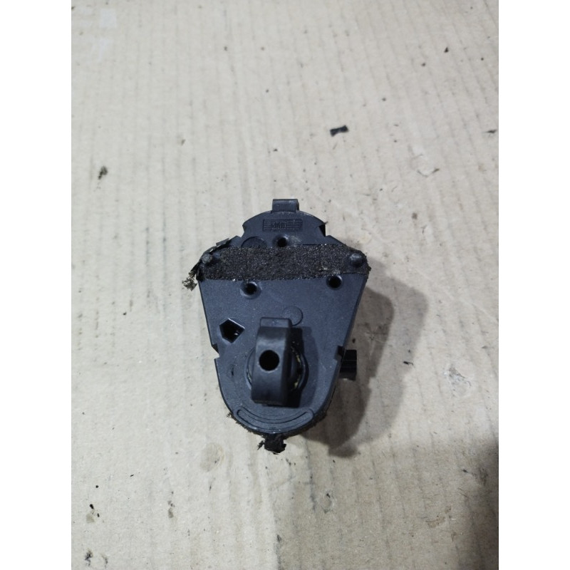 Резистор печки (отопление и кондиционирование) BMW 7-series E65 N62B44 64116911826