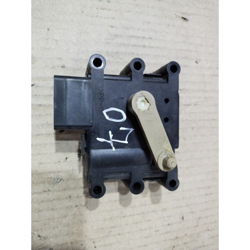 Привод заслонки отопителя (отопление и кондиционирование) Mazda 6 GG 2004 2.0 RF5