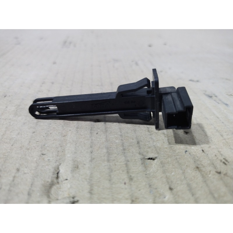 Датчик температури (електрика / датчики) BMW 3-series F30 2013 N26B20 64119238084