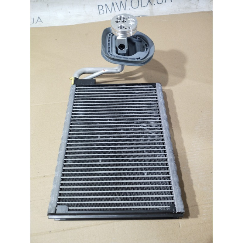 Испаритель кондиционера (отопление и кондиционирование) BMW 5-series F10 2013 N63B44 64119383678