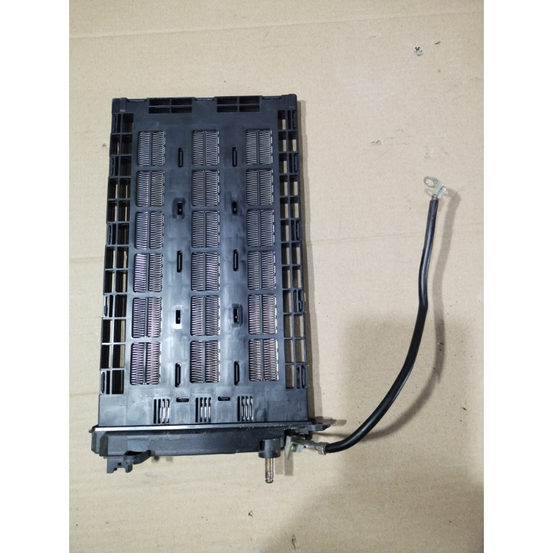 Радіатор пічки (обігрів та кондиціювання.) BMW 3-series F30 2013 N47D20 64119230594