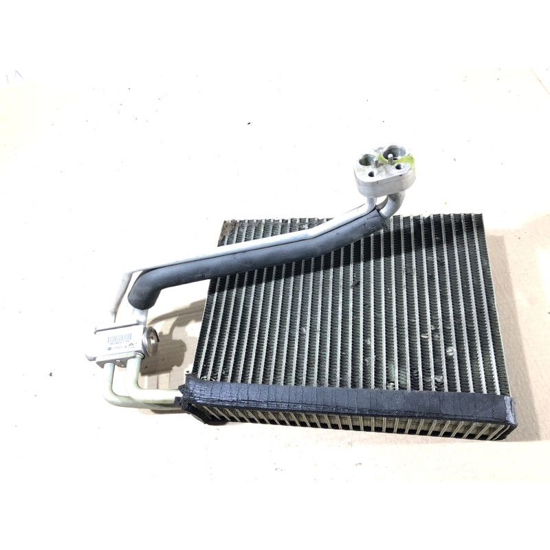 Испаритель кондиционера (отопление и кондиционирование) BMW 7-series E65 N62B44 64119134628