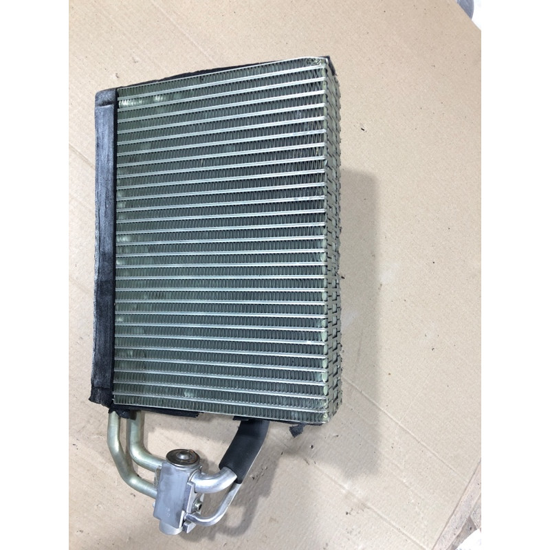 Испаритель кондиционера (отопление и кондиционирование) BMW 7-series E65 N62B44 64119134628