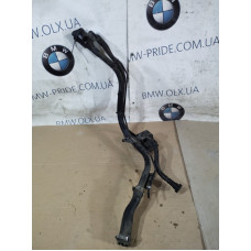 Горловина топливного бака