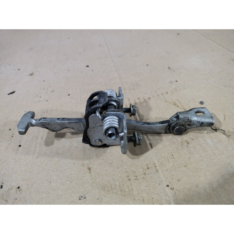 Обмежувач дверей (кузов і елементи) Opel Vectra C 2008 2.2 YH 9229749