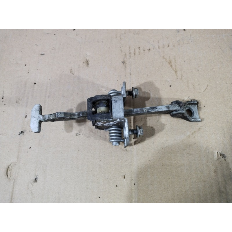 Обмежувач дверей (кузов і елементи) Opel Vectra C 2008 2.2 YH 9229749