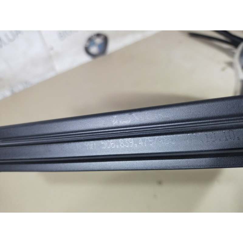 Молдинг стекла внутренний (наружные элементы кузова) Volkswagen Jetta MK6 2011 2.0 5c6839479