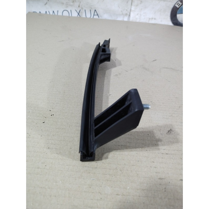 Направляющая стекла двери (кузов и элементы) Hyundai Sonata YF 2013 2.4 835453S000