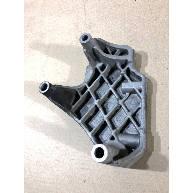 Кронштейн двигателя (кронштейны двигателя) CHEVROLET Volt 1 2013 1.4 22901603