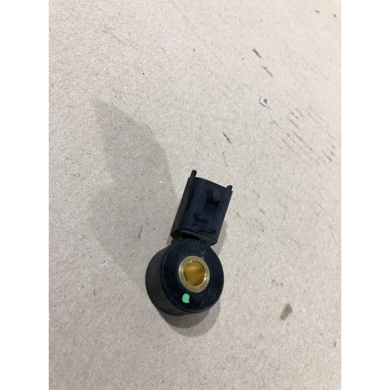 Датчик детонации (электрика двигателя) CHEVROLET Volt 1 2013 1.4 55563372