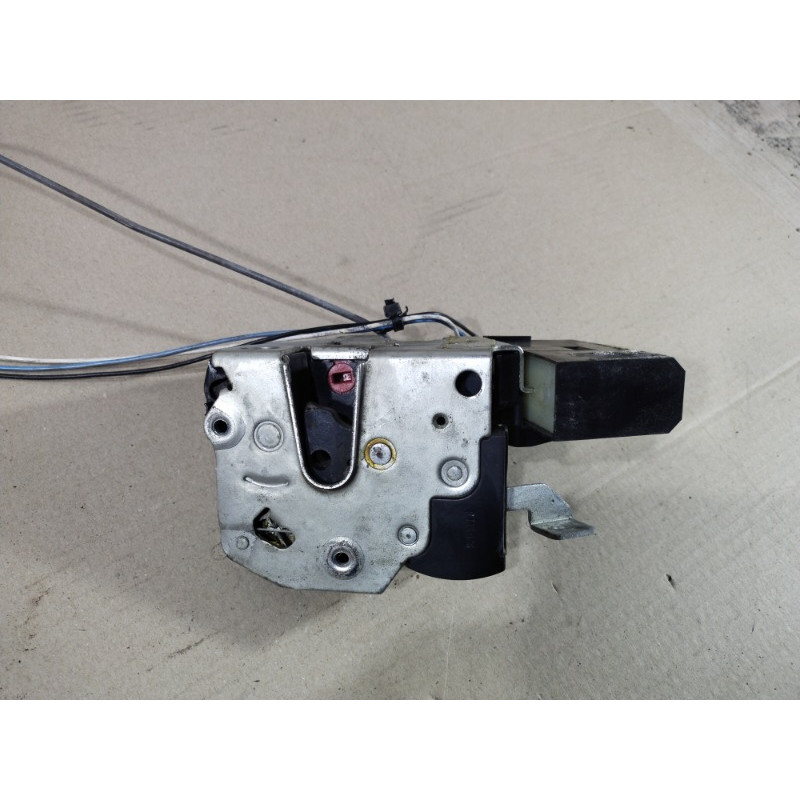 Замок двери (кузов и элементы) BMW 5-series E34 51228138928