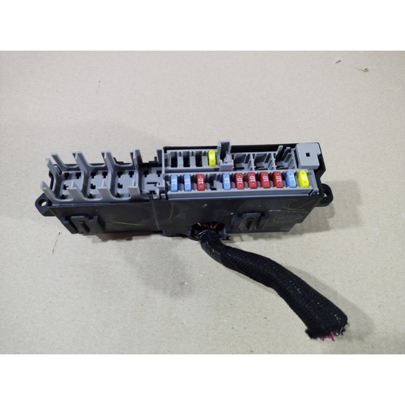 Блок предохранителей (электрика) CHEVROLET Volt 1 2012 1.4 20971956