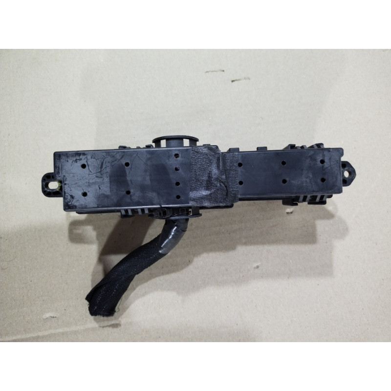 Блок предохранителей (электрика) CHEVROLET Volt 1 2012 1.4 20971956