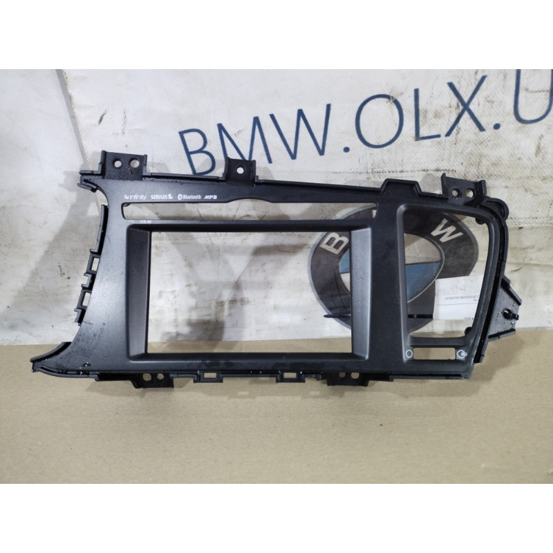 Рамка магнитофона (салон) KIA Optima TF 2013 2.4 847402T120MB2