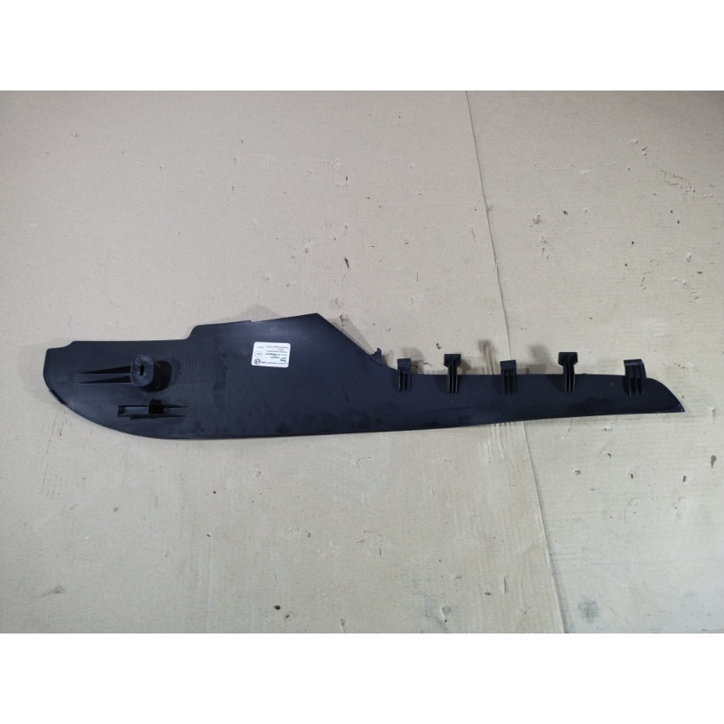 Накладка центральної консолі (салон) Volkswagen Jetta MK6 2011 2.0 5c7863046