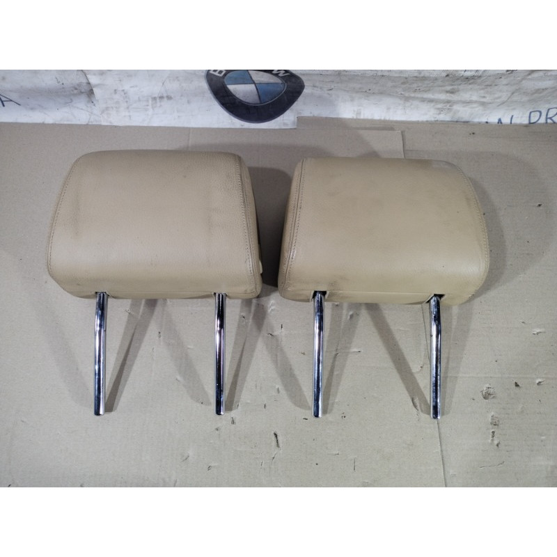 Подголовник (салон) Volkswagen Touareg 7L 2004 3.2 7L6881902ABNVU