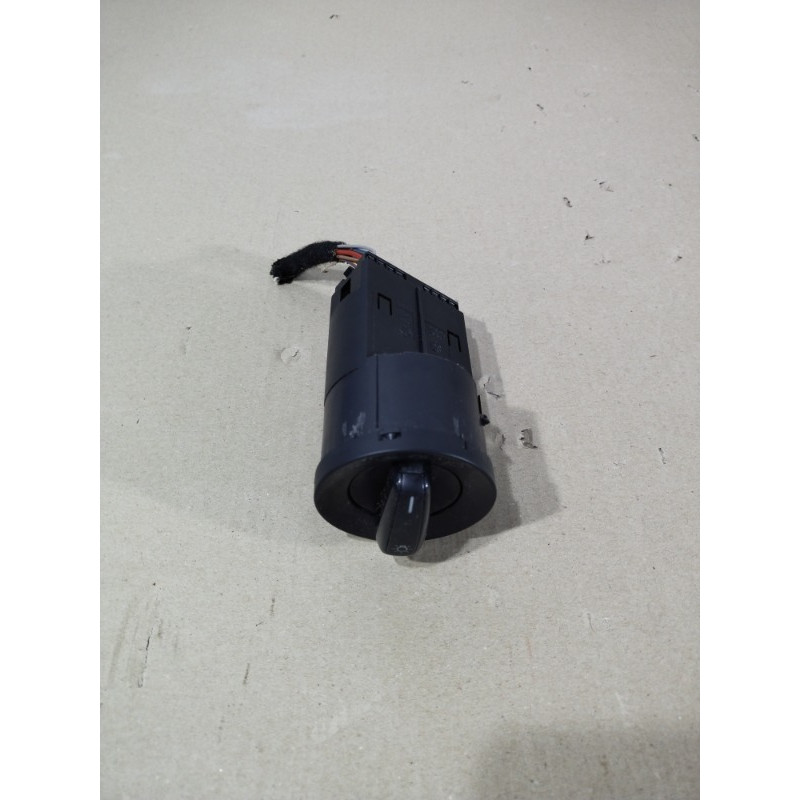 Переключатель света (электрика) Volkswagen Jetta MK6 2011 2.0 5c6941531e