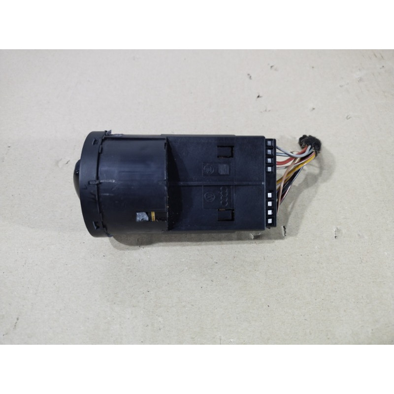 Переключатель света (электрика) Volkswagen Jetta MK6 2011 2.0 5c6941531e