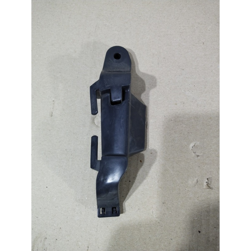 Кронштейн ременя безпеки (салон) Volkswagen Jetta MK6 2011 2.0 5c6857360a