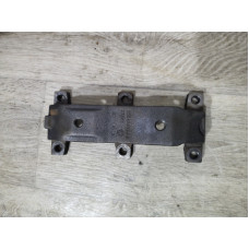 Кронштейн двигателя