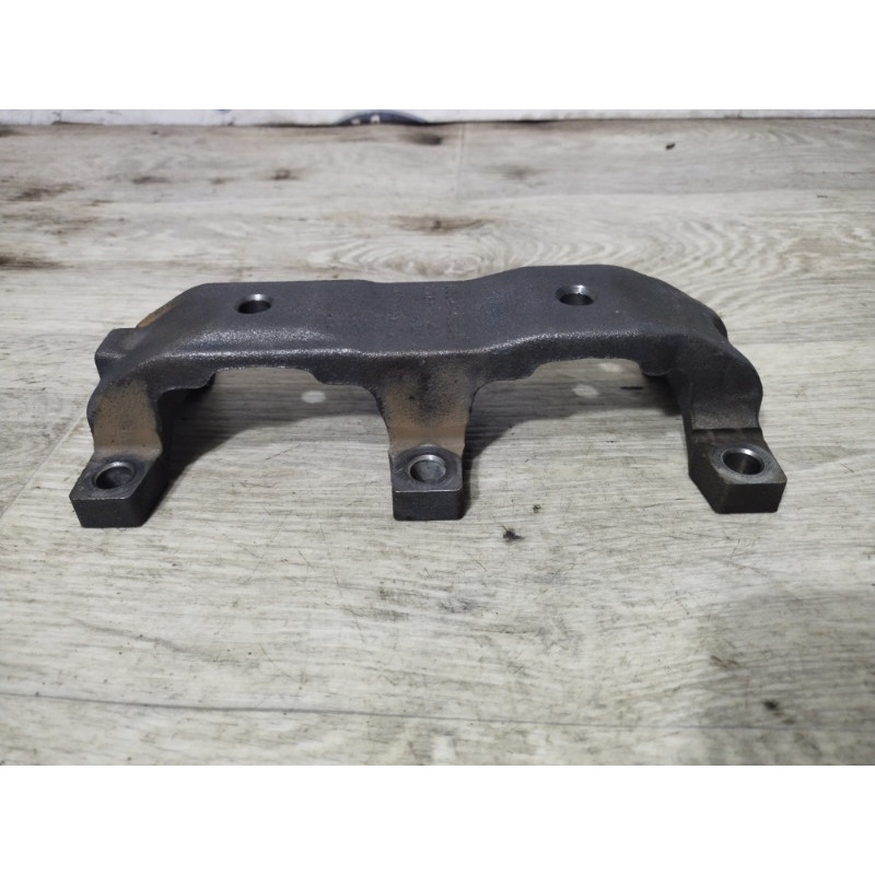 Кронштейн двигателя (кронштейны двигателя) Jeep Renegade BU 2016 2.4 05047489ab