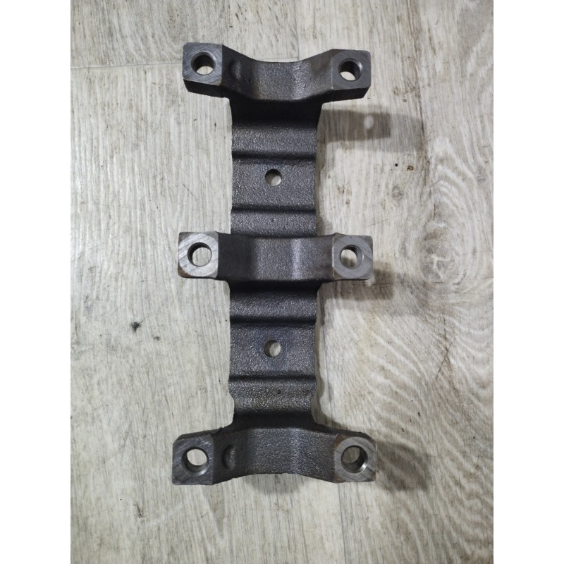 Кронштейн двигателя (кронштейны двигателя) Jeep Renegade BU 2016 2.4 05047489ab