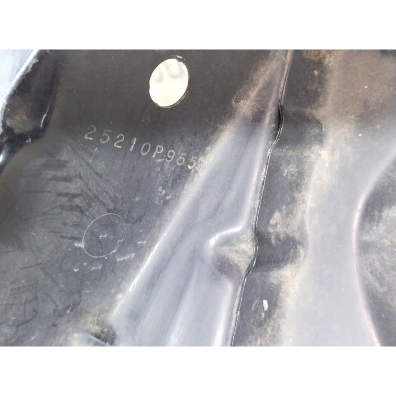 Телевизор (передняя часть кузова) (наружные элементы кузова) BMW X5 E53 M57d30