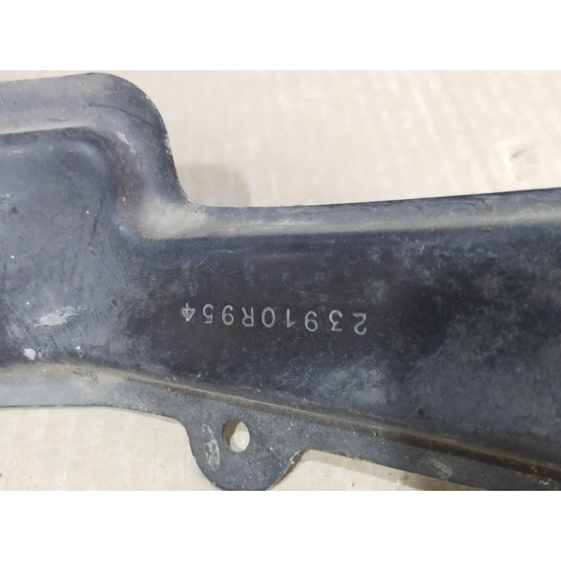 Телевизор (передняя часть кузова) (наружные элементы кузова) BMW X5 E53 M57d30