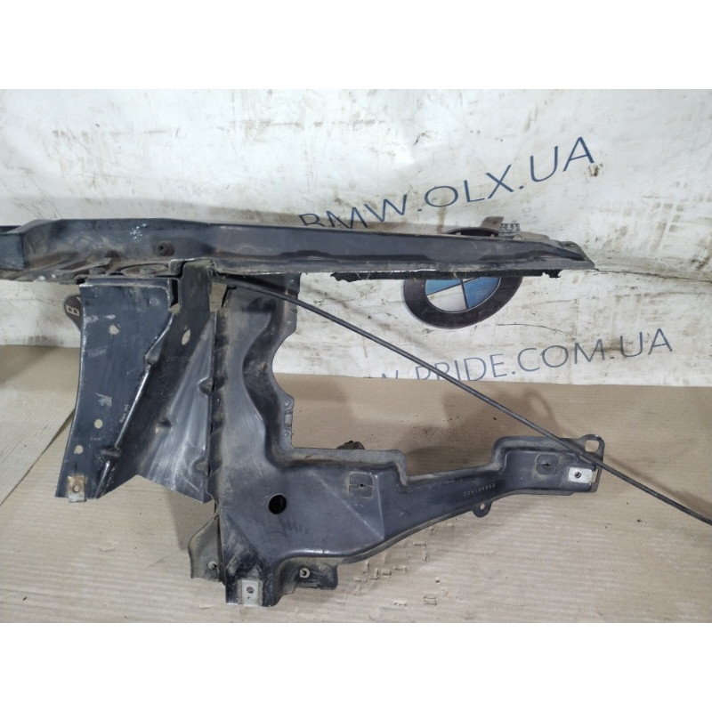 Телевизор (передняя часть кузова) (наружные элементы кузова) BMW X5 E53 M57d30