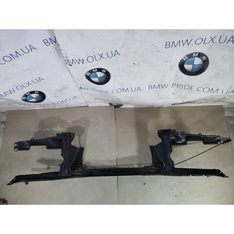 Телевизор (передняя часть кузова) (наружные элементы кузова) BMW X5 E53 M57d30