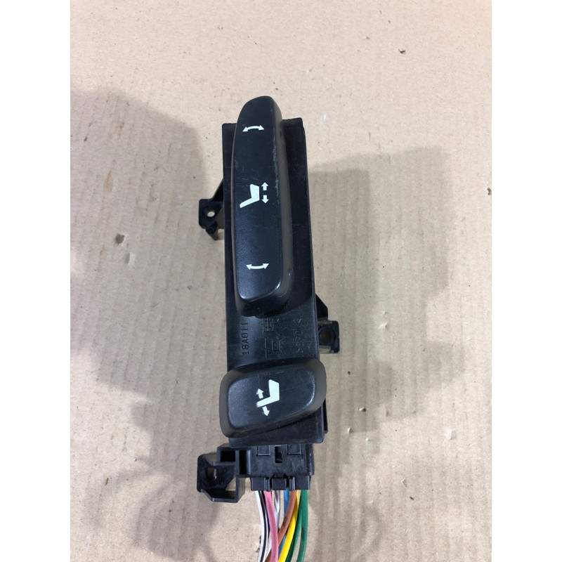 Блок управления сиденьем (электрика / блок управления) Toyota Avalon XX10 18a188