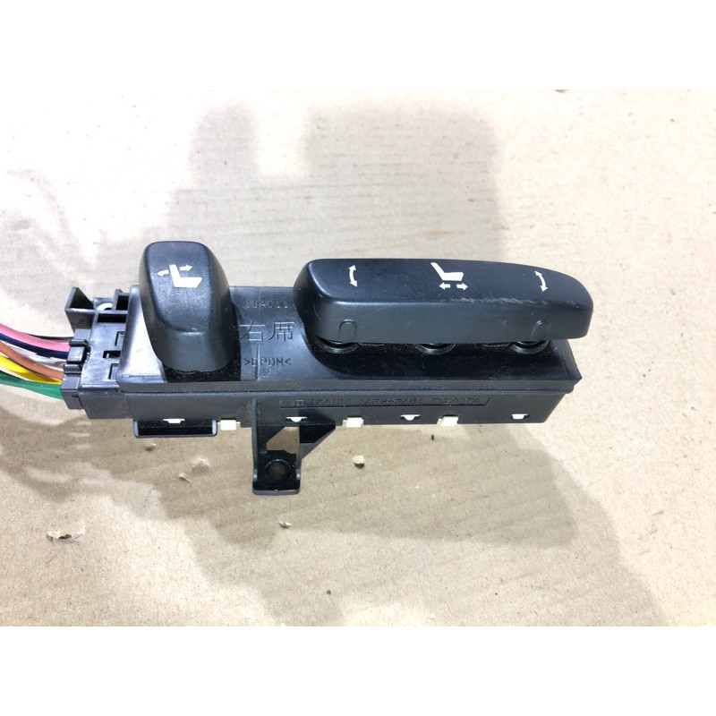 Блок управления сиденьем (электрика / блок управления) Toyota Avalon XX10 18a188