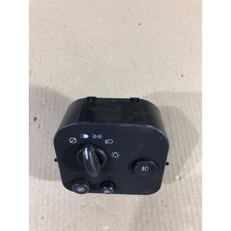 Переключатель света (электрика) chevrolet Trailblazer 1 15067051