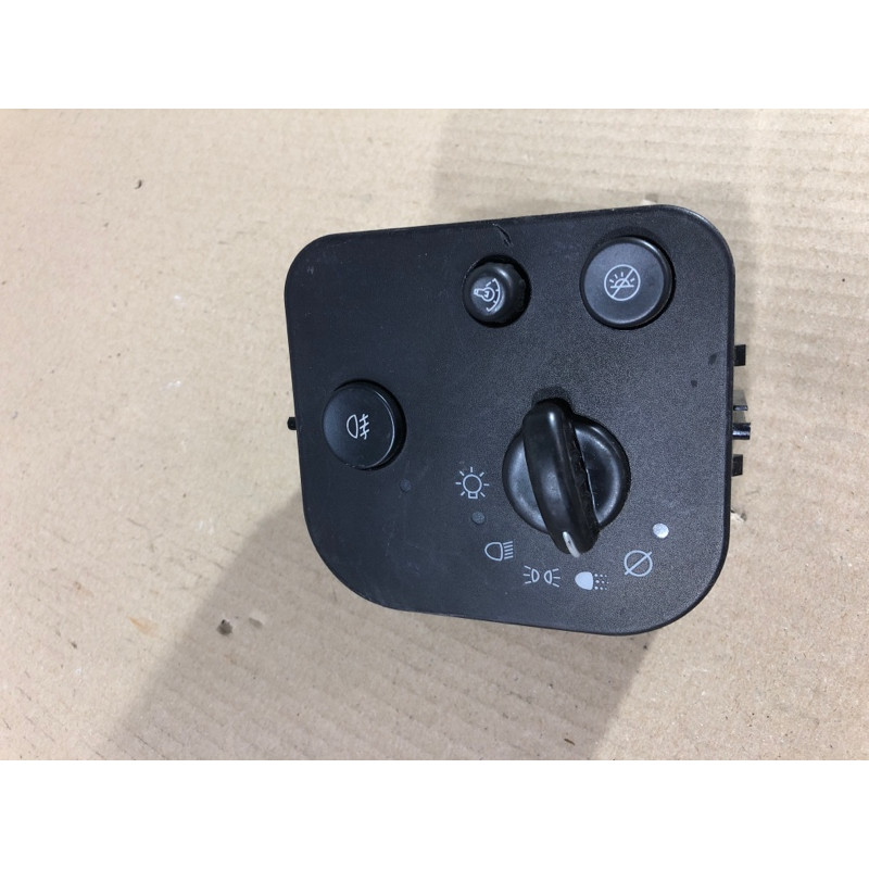 Переключатель света (электрика) chevrolet Trailblazer 1 15067051