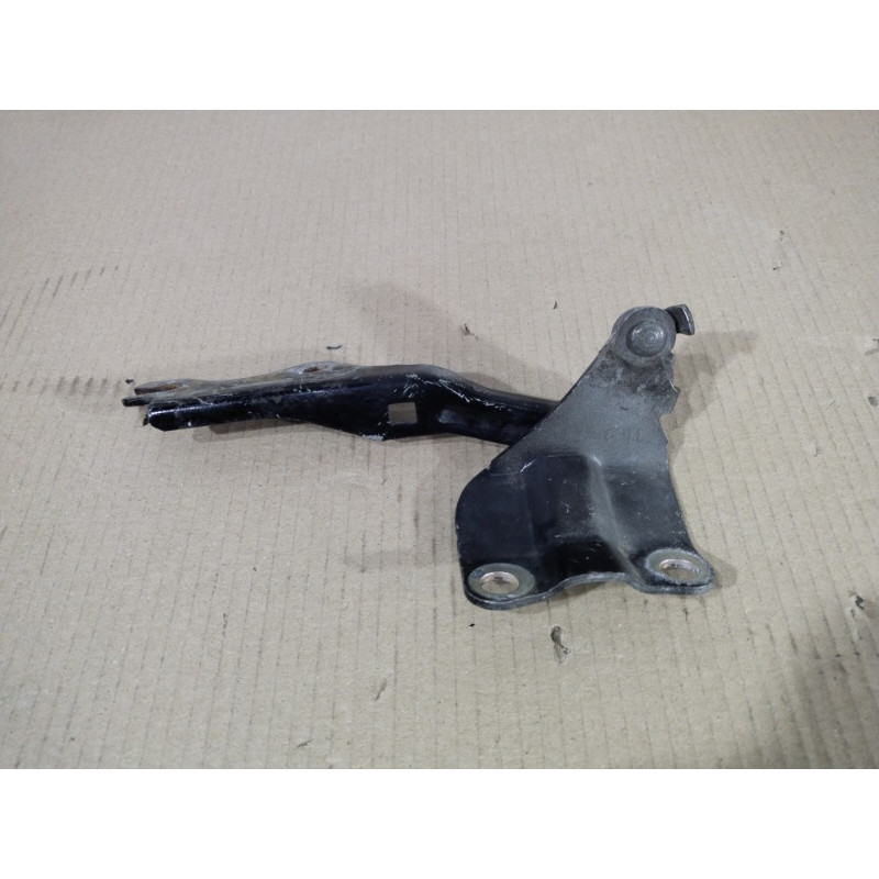 Петля капота (кузов и элементы) Mazda 6 GH 2008 2.0 RF7J GS1D52420A