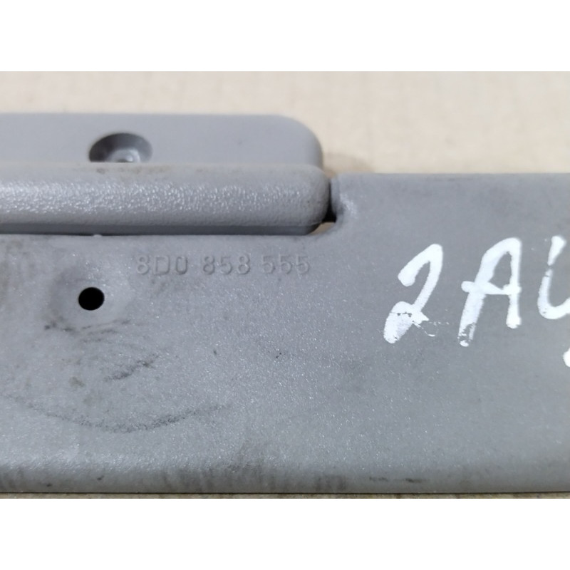 Козырек солнцезащитный (салон) AUDI A4 B6 2.4BDV 8d0858555