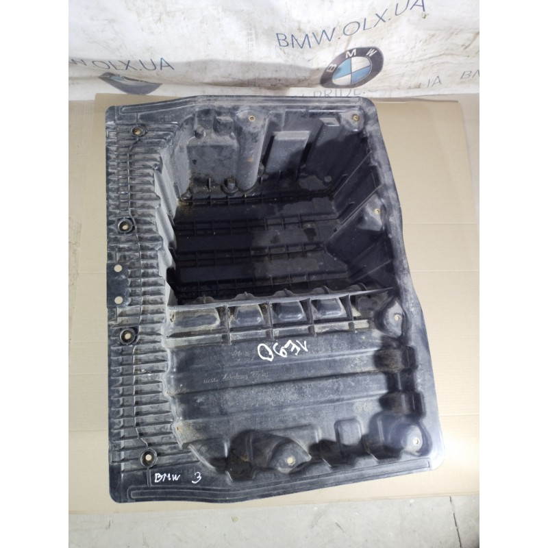 Пол Багажника (салон) BMW 3-series E90 2006 N46B20 51717120020