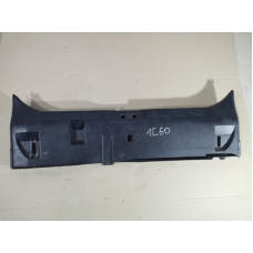 Обшивка багажника