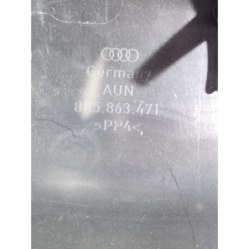 Обшивка багажника (салон) AUDI A4 B6 2003 1.8 BFB 8e5863471