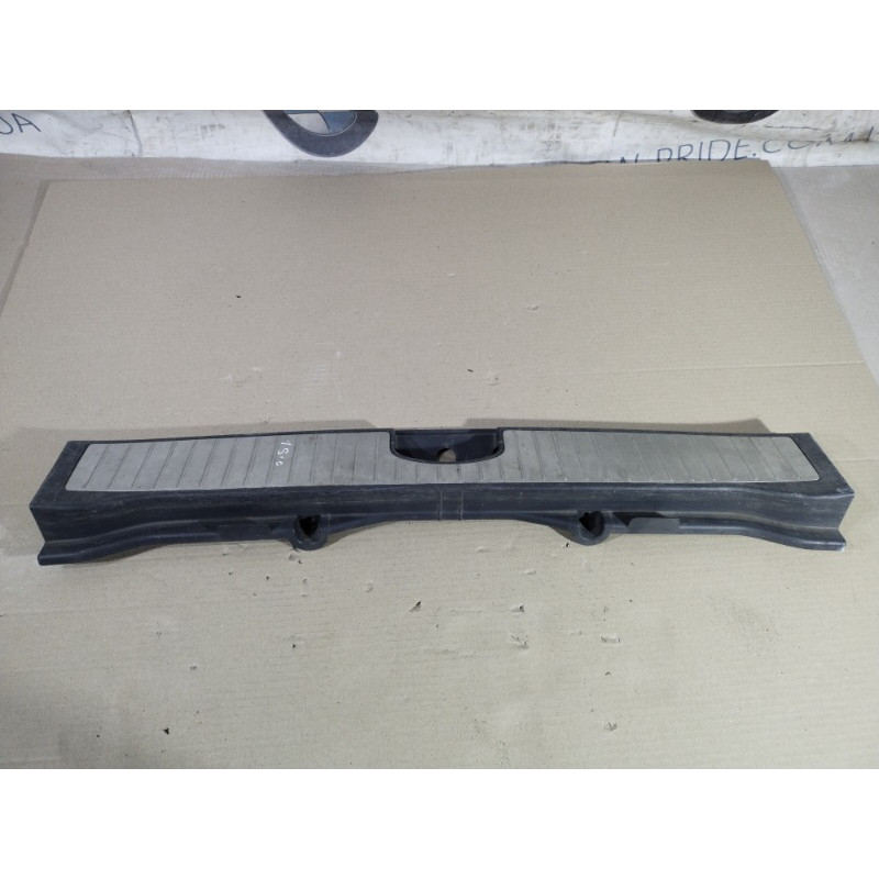 Накладка замка крышки багажника (салон) Opel SIGNUM 1 2006 2.2 YH 24434596