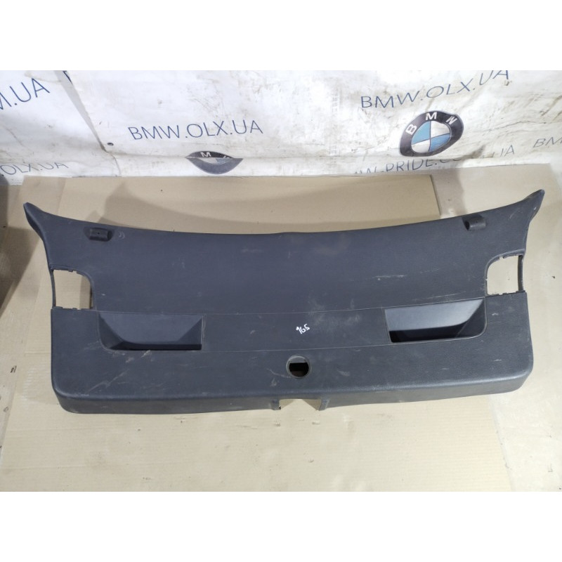 Обшивка багажника (салон) Volkswagen Golf 1K 2004 2.0 BKD 1k6867601c