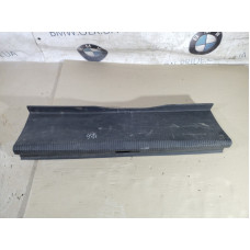 Обшивка багажника