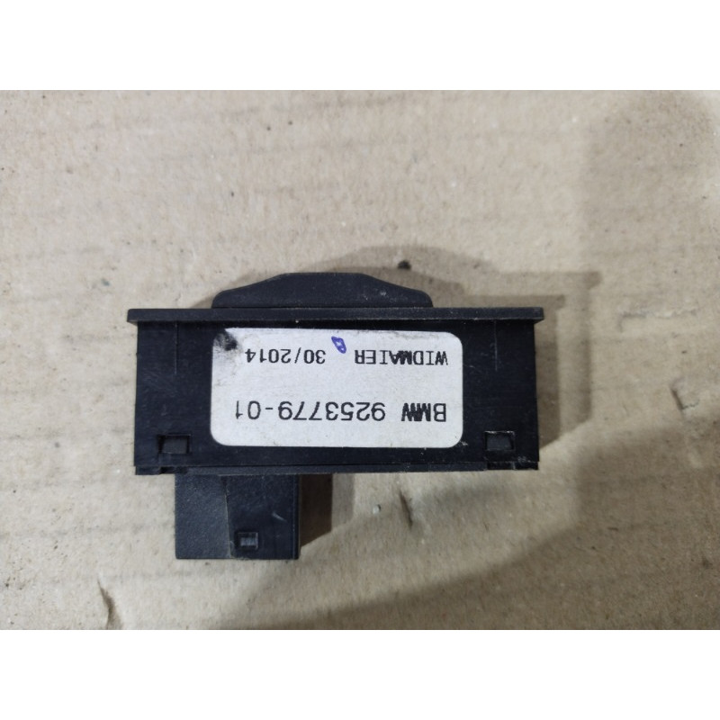 Кнопка відкривання кришки багажника (електрика / кнопки) BMW 3-series F30 61319253779