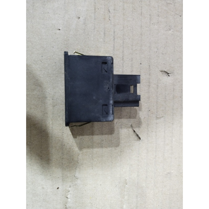 Фішка (електрика) BMW X5 E53 2003 M62B44 61318368346